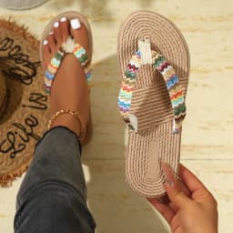 Comfortable Soft Bottom Women's Flip Flops Ethnic Style Flat Heel Anti Slip Wear-Resistant Fashion Trend