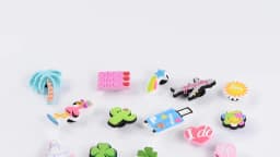 10-100pcs Tot Toys Cool! Shoe Charms For Sandals,Shoe Decoration Accessories Shoe Pins Great Gift For Men Women