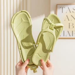 Foldable Travel Slippers Unisex EVA Flip Flops Hotel Non Slip Women Men Bathroom Indoor Slides Portable Lightweight Comfortable