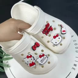 Hot Sale Sanrio Hello Kitty Detachable Thickened 6pcs PVC Bowknot Cartoon Shoe Buckles with Shoe Decoration Anime Character