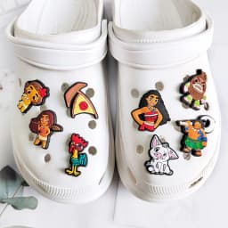 MESUCA 12-16pcs Moana Cartoon Shoe Charms for Women Girls Shoes Decoration Accessories For Clog Sandal Wristband Bag