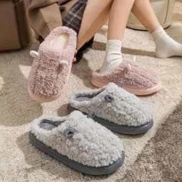 Women's Winter Warm Cute Cartoon Slippers Closed Toe Non Slip Furry House Shoes Men Indoor Bedroom Thick Sole Plush Slippers