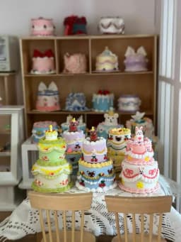 DollHouse diy accessories Clay sculpture cake Cartoon Shark Flower cake miniature birthday party decoration couple gift model