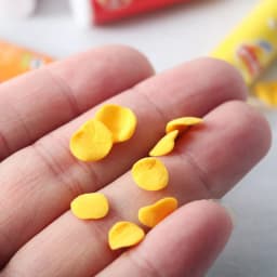 4pcs/set 1:12 Dollhouse Mini Canned Potato Chips Miniature Food Toy Model Shooting Props Excluding Potato Chips