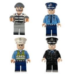 Building block doll police catch thieves traffic Chinese traffic police riding a motorcycle boy assembling building block toys