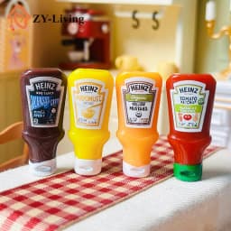4Pcs Dollhouse Miniature Strawberry Sauce Jam Jar Kitchen Food Accessories 1:12 Dolls House Decoration