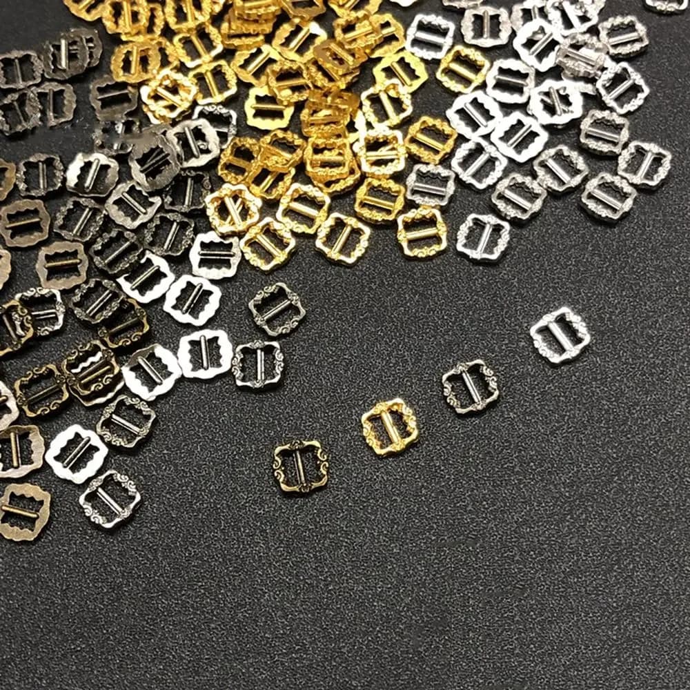 20Pcs Newest 6*6mm Mini Ultra-small Tri-glide Pattern Belt Buckle Doll Bags Buckles DIY Doll Buttons Shoes Clothes Accessories