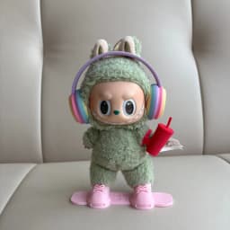 For Cloth Latest Labubu Ski Snowboard Shoes Bracelet Mini Ature Cup Props Colorful And Fashionable For Labubu Headphones