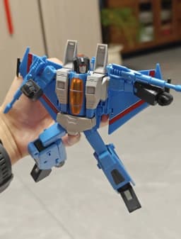 In Stock KO SS86 Series Action FigureTransforming JCS001 Starscream Thundercracker Skywarp Double Form Model Statue Collect Gift