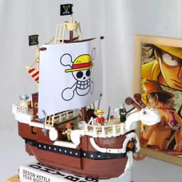 In Stock One Piece 1047Pcs +7pcs Figure Merry Luffy Boat Building Blocks Bricks Set Toys for Children Birthdays Christmas Gifts