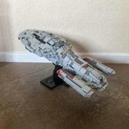 NEW 742PCS MOC USS Voyager NCC-74656 Midi-Scale Building Blocks Space Treks Sapceship Model DIY Bricks Set Toys Gifts