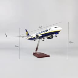 1:85 Scale Airplane Toy B737-800 Airplanes RYANAIR Airline Aircraft Model With Base Landing Gears Resin Miniature Plane For Kids