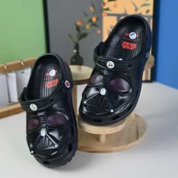 Star Wars Darth Vader Summer Breathable Clogs Shoes for Beach Wear, Casual and Versatile Daily Shoes for Men and Women Style