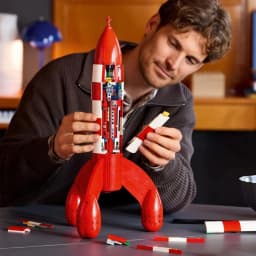 Cheaper Moon Rocket Bricks Building Blocks Compatible 1283pcs Dispaly Model Birthday Gifts for Adults Toy