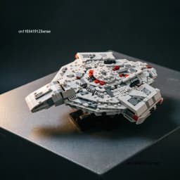 NEW Space Nine USS Defiant NX-74205 Midi-Scale Building Blocks DIY MOC Spaceship Assembly Bricks Kids Christmas Toy Gift 665Pcs