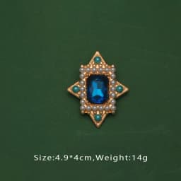 Baroque French Retro Pearl Exquisite Brooch Pin Summer Skirt Badge Bag Brooches For Woman Party Accessories