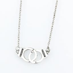 Handcuff Pendant Necklace for Women Men Steampunk Lover's Collares FREEDOM Unique Design Valentine's Day Gift Fashion Jewelry