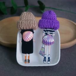 2Pcs/Lot Fashion Brooch For Woman Girl Cute Acrylic Brooch Pins Badge Clothing Accessories High Quality Gifts