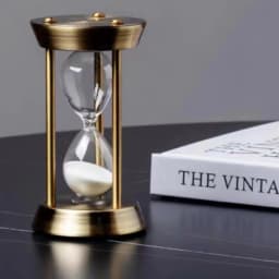 Living Room Metal Three Pillar Timer Ornament Mini Luxury Desktop Decoration Hourglass Countdown Bedroom Hardware Hourglass