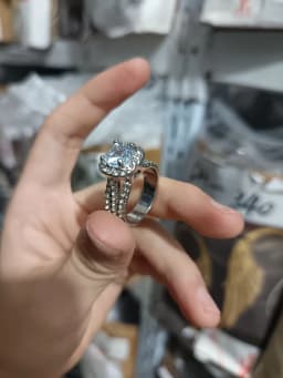 Trendy Women Cubic Zirconia Rings Luxury Engagement Wedding Band Fashion Party Finger Jewelry For Daily Evening Wear