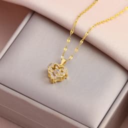 New In Sweet Sexy Beating Heart Series Pendant Necklaces For Women Luxury Fashion Female Stainless Steel Clavicle Chain Jewelry