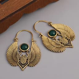 Vintage Golden Egyptian Style Sacred Wings Beetle Design Inlaid Emerald Hoop Earrings Gold Color Earring Party Gift