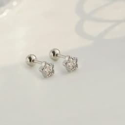 New Fashion Cute Minimalist Heart Stud Earrings Shiny Colorful Crystal Screw-back Tiny Ear Stud Accessory Small Earring Jewelry