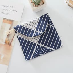 Women Sanitary Napkin Tampon Storage Bag Cute Sanitary Pad Pouches Portable Makeup Lipstick Key Earphone Data Cables Organizer