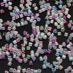 About 840pcs Premium 4mm Fantasy Dyed Core Triangle Beads Glass Seed Beads Loose Beads For DIY Handmade Beaded Jewelry Material
