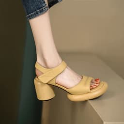 MoonMeek 2022 New Arrive Round High Heels Shoes Hot Sale Genuine Leather Sandals Woman Ladies Simple Platform Sandals