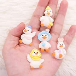 1Pcs Resin Duck Goose Animals Shoe Decorations Children Garden Shoes Accessories Fit Sandals Buckle Clogcute Charm