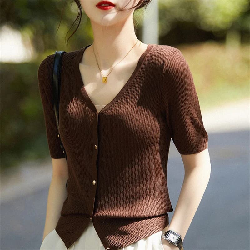 Temperament French hollow out ice silk short sleeve sweater cardigan female summer new thin loose jacket jacket