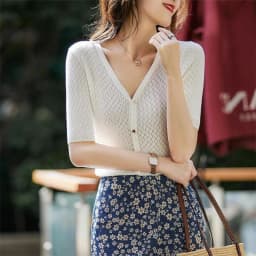 Temperament French hollow out ice silk short sleeve sweater cardigan female summer new thin loose jacket jacket