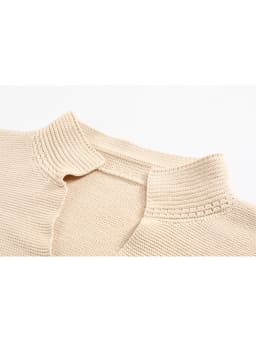 New Korean Style V-neck Short Knitted Sweaters Women Autumn Fashion Long Sleeve Sexy Streetwear Outerwear Female Crop Sweater