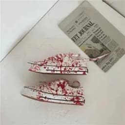 Trend Mens Canvas Shoes Cool Boys Board Shoes Colorful Graffiti Footwear Faux Blood-stained Male Sneakers Man's Vulcanized Shoes