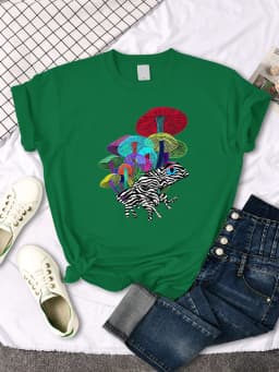 Frog With Mushrooms In Neon Style T Shirt Female Summer Fashion Tee Clothes Sport Street Harajuku Short Sleeve Casual T-Shirts