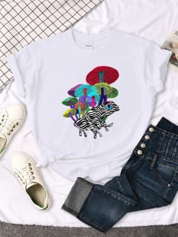 Frog With Mushrooms In Neon Style T Shirt Female Summer Fashion Tee Clothes Sport Street Harajuku Short Sleeve Casual T-Shirts