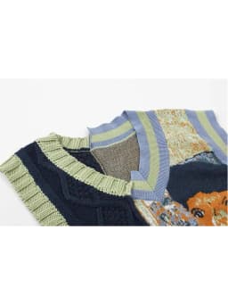 Women's Sweater Vest Sleeveless V neck jumper Print Spring Vintage Irregular Patchwork Crop Tops Loose Knitwear 2022 New Female