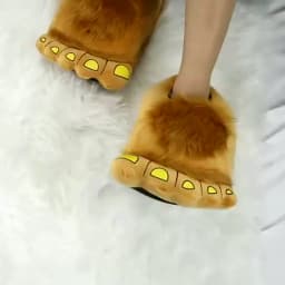 Designer Cartton Bigfoot Unisex Winter Indoor Slippers Cotton Shoes Women Men Slip On Lazy Home Shoes Lovers Couple Floor Shoes