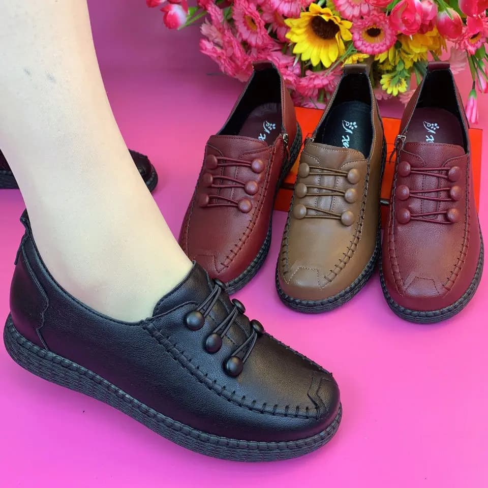 2022 Fashion Women Leather Flats Spring Shoes Comfort Fashion Classic Loafers Casual Leather Shoes Women Large Size 42 Flat shoe
