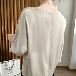 Summer New Short-Sleeved Acetic Acid Satin Round Neck Loose Joker T-Shirt Women's Mid-Sleeve Five-Point Sleeve Jacket Short