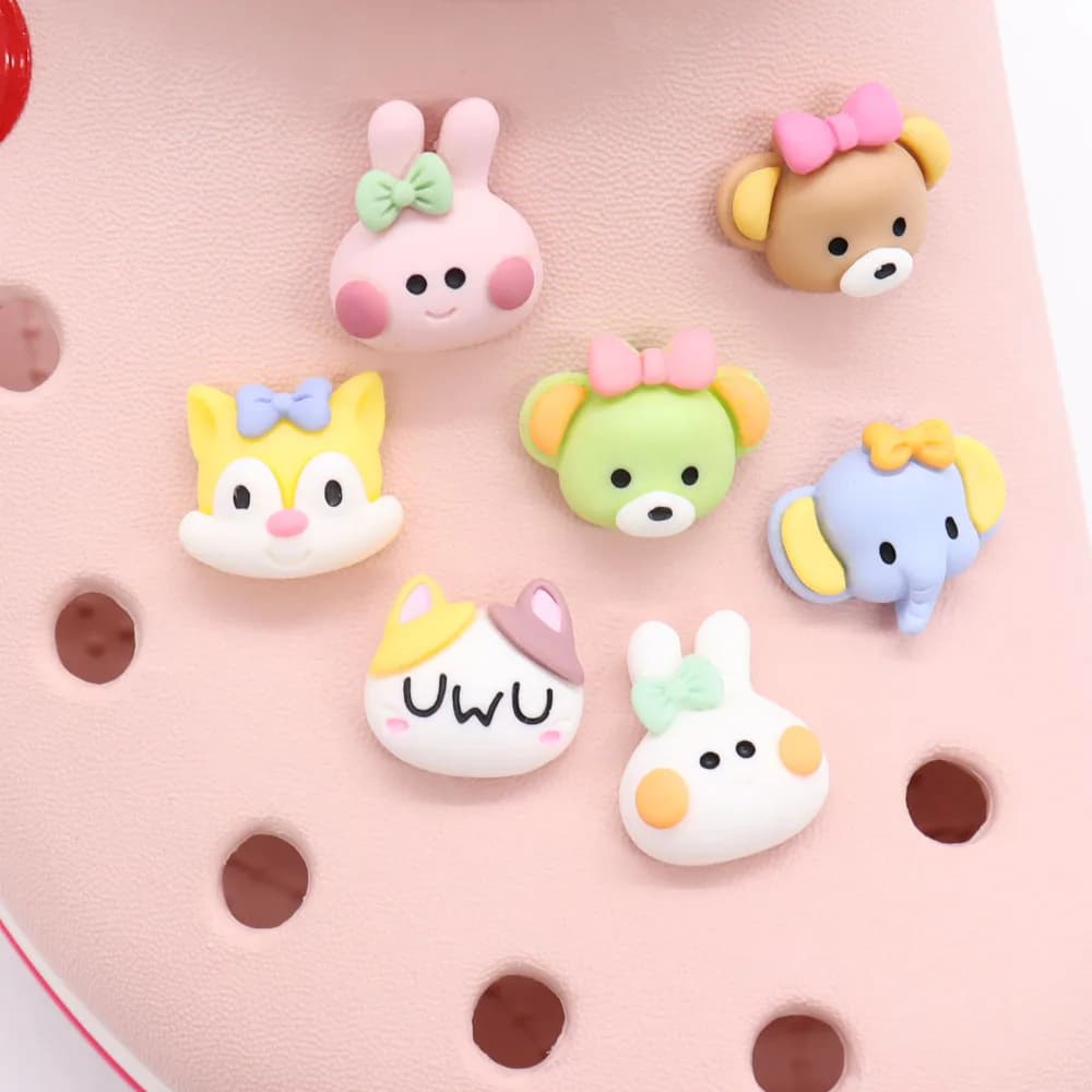 Mix 50pcs Resin Buckle Clog Cartoon Animal Cat Elephant Rabbit Bear Sandals Shoes Decoration Shoe Charms Slipper Accessories