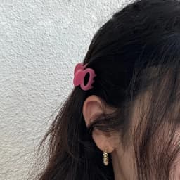 Woman Mini Exquisite Version Gold Label Acetate Small Elliptical hollow out Hair Claws Side Clips Girls Cute Hair Accessories