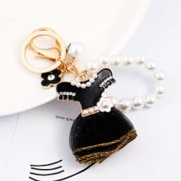 Trendy Black Pearl Keychain for Women Skirt Design Key Holder Jewelry Bag Accessory Fashionable Gift