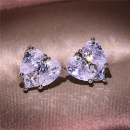 Huitan New Trendy Heart Stud Earrings for Bridal Wedding Engagement Silver Color Aesthetic Earrings High Quality Women's Jewelry