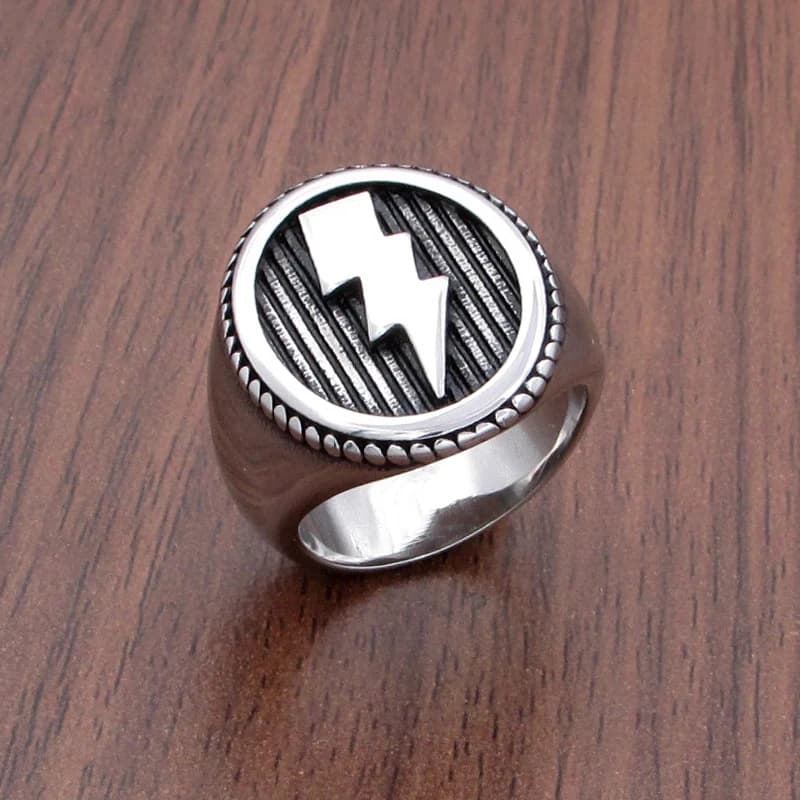 Punk 316L Stainless Steel Geometric Round Big Wide Men's Signet Vintage Lightning Pattern Ring Jewelry For Gift