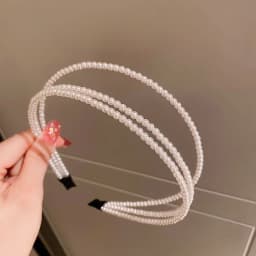 Three layer White Pearl Headbands for Women Handmade Wave Simple Hairbands Elegant Fashion Crown Retro Head Hoop Headdress