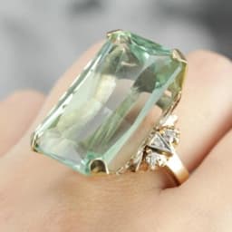 Fashionable and Exquisite Green Diamond Wedding Wedding Princess Ring Love Diamond Ring Size 5-11