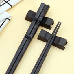 1Pair Japanese Chopsticks Sushi Sticks Nonslip Chinese Long Chopsticks Tableware Kitchen Accessories Light Alloy Reusable