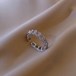 2025 New Luxury Zircon Twist Design Gold Silvery Colour Ring For Woman Fashion Korean Jewelry Wedding Party Unusual Finger Rings